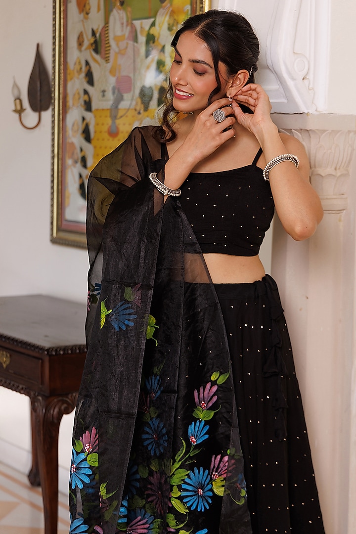 Black Chiffon Wedding Lehenga Set by Geroo Jaipur at Pernia's Pop Up Shop