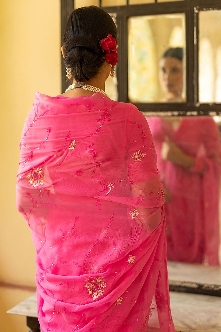Pink Chiffon Hand Embroidered Pre-Draped Wedding Saree Set by Geroo Jaipur at Pernia's Pop Up Shop