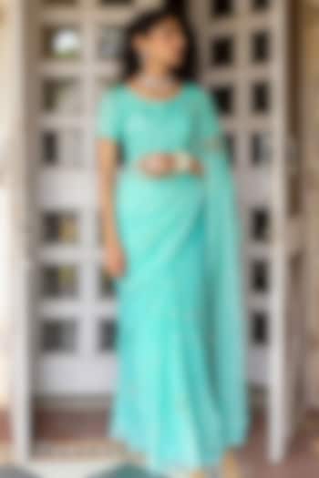 Blue Chiffon Hand Embroidered Pre-Draped Wedding Saree Set by Geroo Jaipur at Pernia's Pop Up Shop