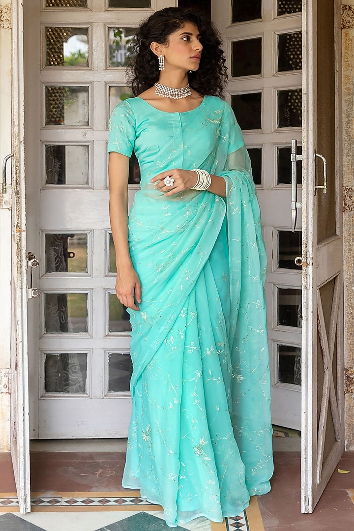 Blue Chiffon Hand Embroidered Pre-Draped Wedding Saree Set by Geroo Jaipur at Pernia's Pop Up Shop