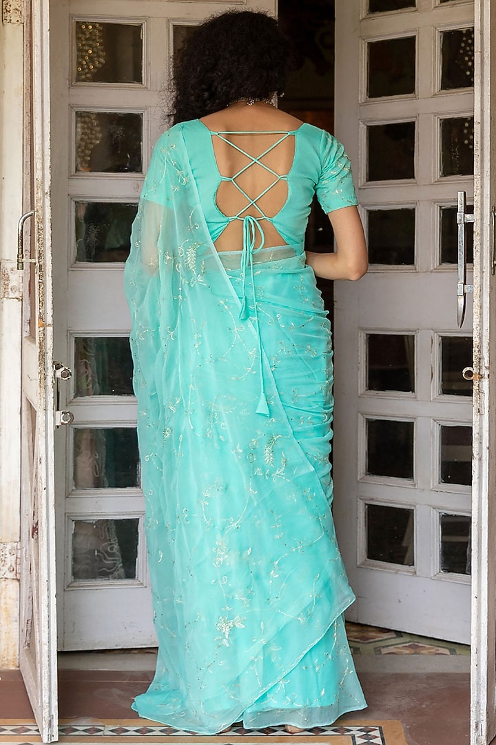 Blue Chiffon Hand Embroidered Pre-Draped Wedding Saree Set by Geroo Jaipur at Pernia's Pop Up Shop