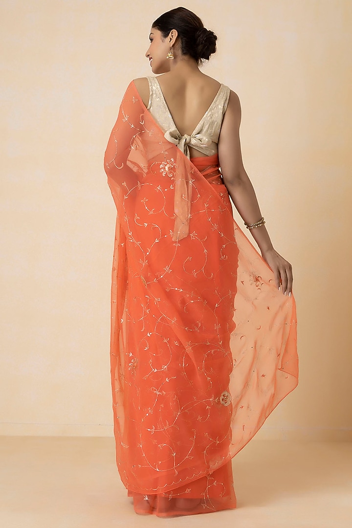 Peach Chiffon Embroidered Pre-Draped Wedding Saree Set by Geroo Jaipur at Pernia's Pop Up Shop