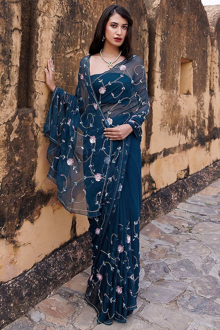 Blue Chiffon Jaal Work Pre-Draped Wedding Saree Set by Geroo Jaipur at Pernia's Pop Up Shop