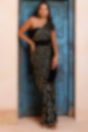 Black Chiffon Jaal Work Party Wear Saree Set by Geroo Jaipur at Pernia's Pop Up Shop