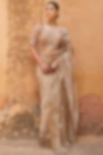 Champagne Tissue Embroidered Pre-Draped Wedding Saree Set by Geroo Jaipur at Pernia's Pop Up Shop