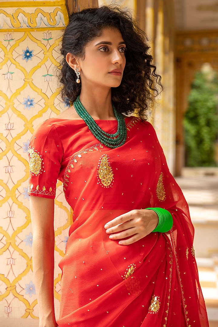 Red Chiffon Gota Patti Embellished Pre-Draped Wedding Saree Set by Geroo Jaipur at Pernia's Pop Up Shop