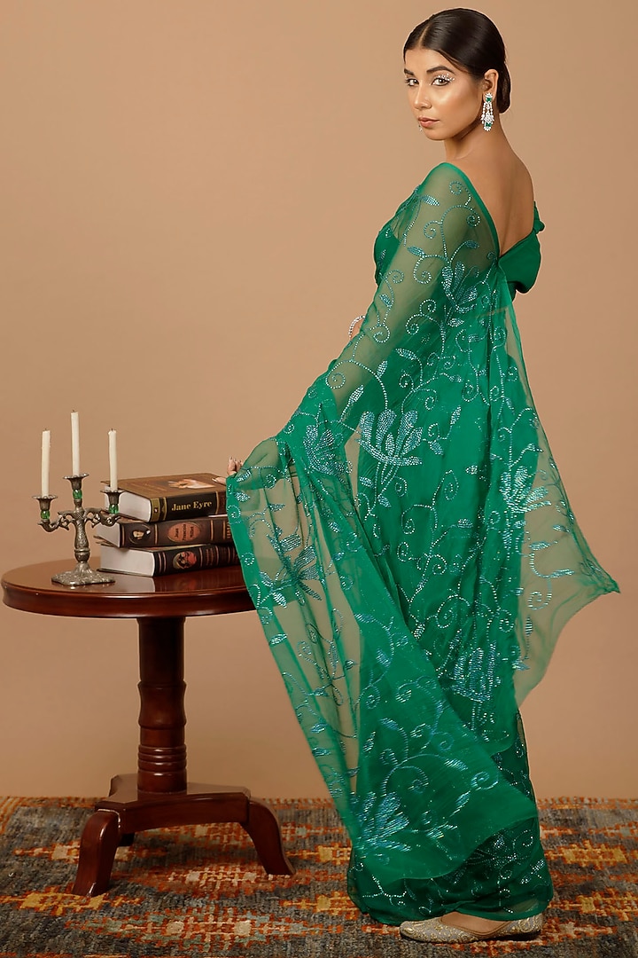 Green Chiffon Sequins Embellished Pre-Draped Wedding Saree Set by Geroo Jaipur at Pernia's Pop Up Shop