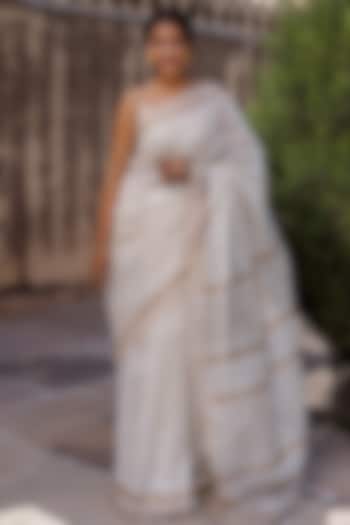 White Pure Chanderi Hand Block Printed Festive Saree Set by Geroo Jaipur at Pernia's Pop Up Shop