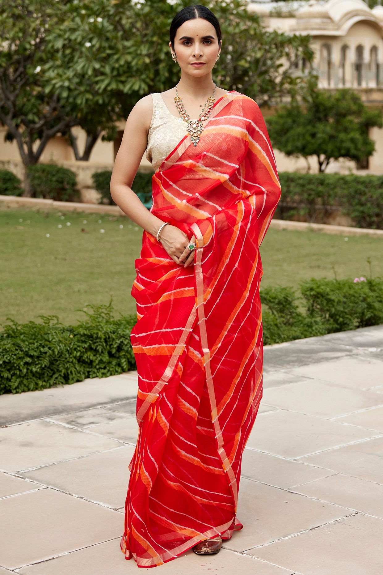 Red Pure Kora Silk Embroidered Leheriya Saree Set Design by SURBHI SHAH at  Pernia's Pop Up Shop 2024