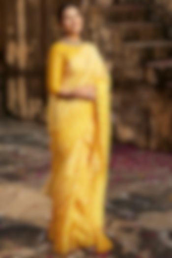 Yellow Tussar Silk Hand-Dyed Leheriya Saree Set by Geroo Jaipur
