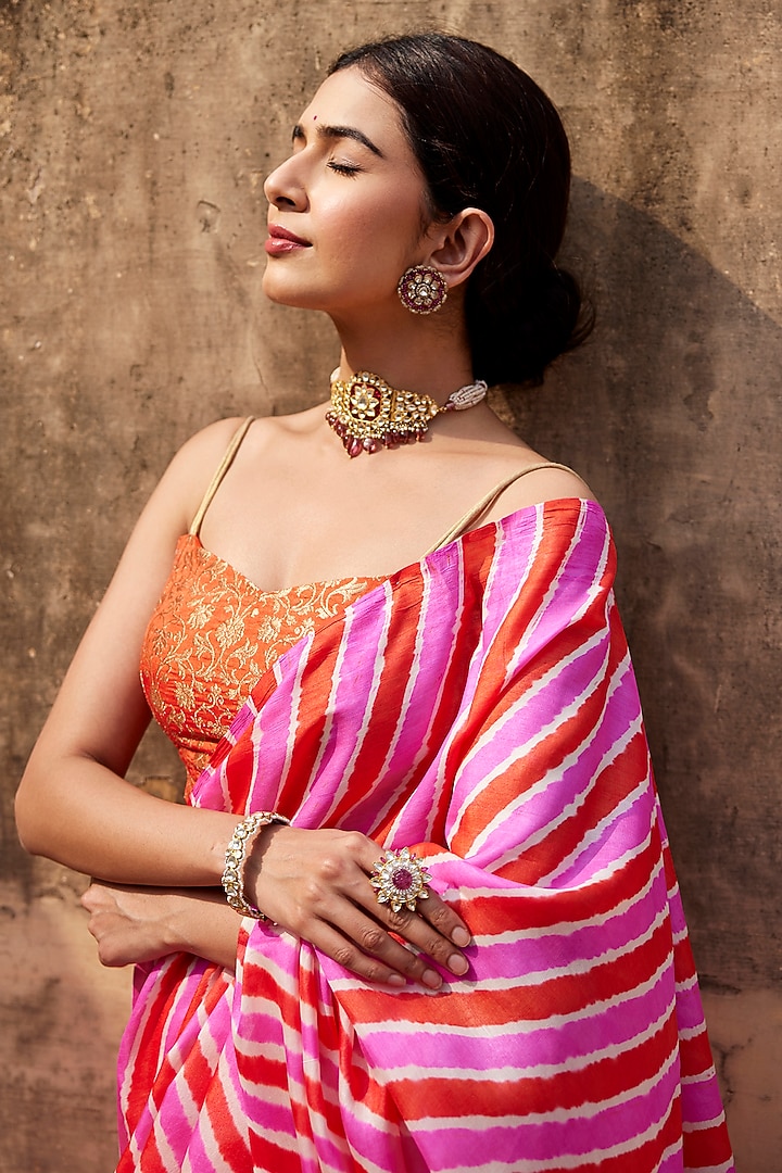 Pink Tussar Silk Hand-Dyed Leheriya Wedding Saree Set by Geroo Jaipur at Pernia's Pop Up Shop