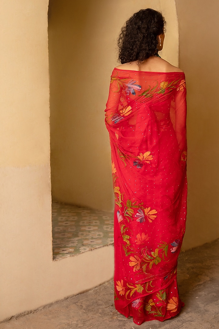 Red Chiffon Floral Hand Painted Pre-Draped Party Wear Saree Set by Geroo Jaipur at Pernia's Pop Up Shop