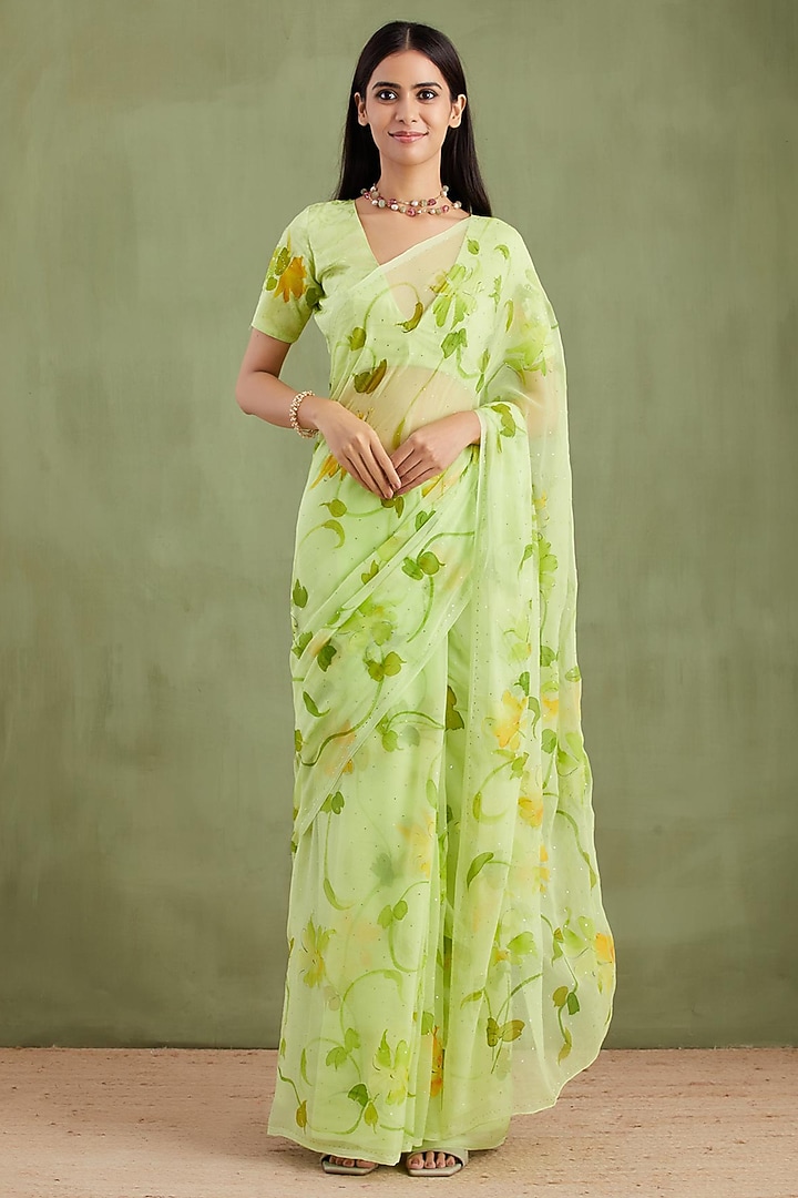 Green Chiffon Floral Hand Painted Pre-Draped Party Wear Saree Set by Geroo Jaipur at Pernia's Pop Up Shop