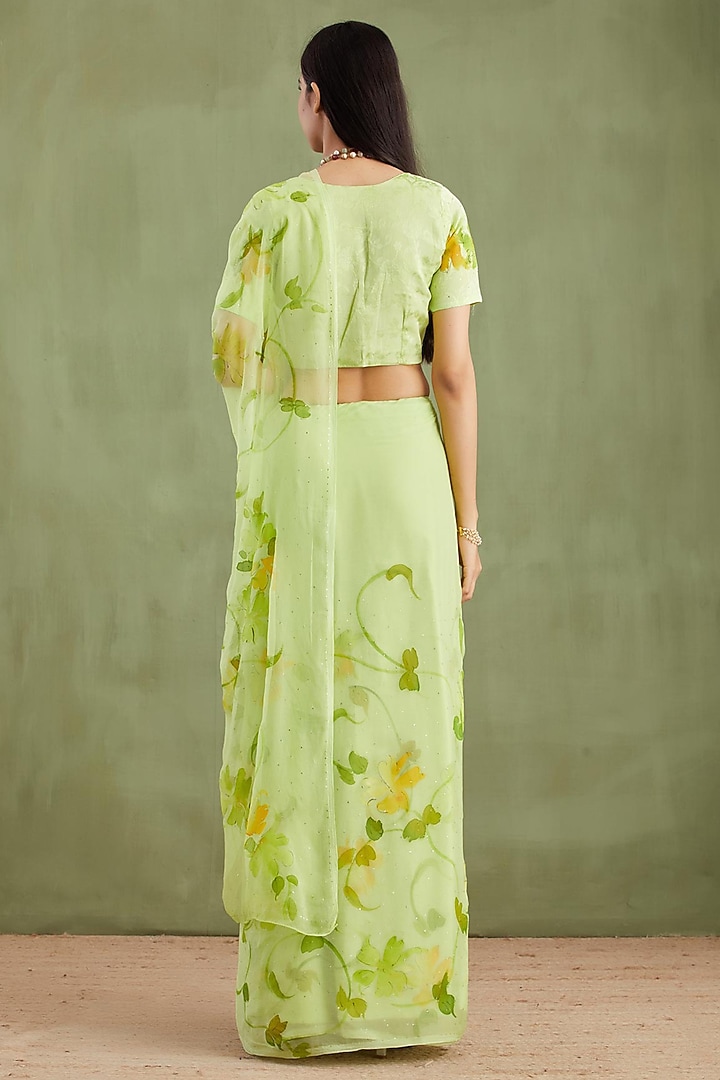 Green Chiffon Floral Hand Painted Pre-Draped Party Wear Saree Set by Geroo Jaipur at Pernia's Pop Up Shop