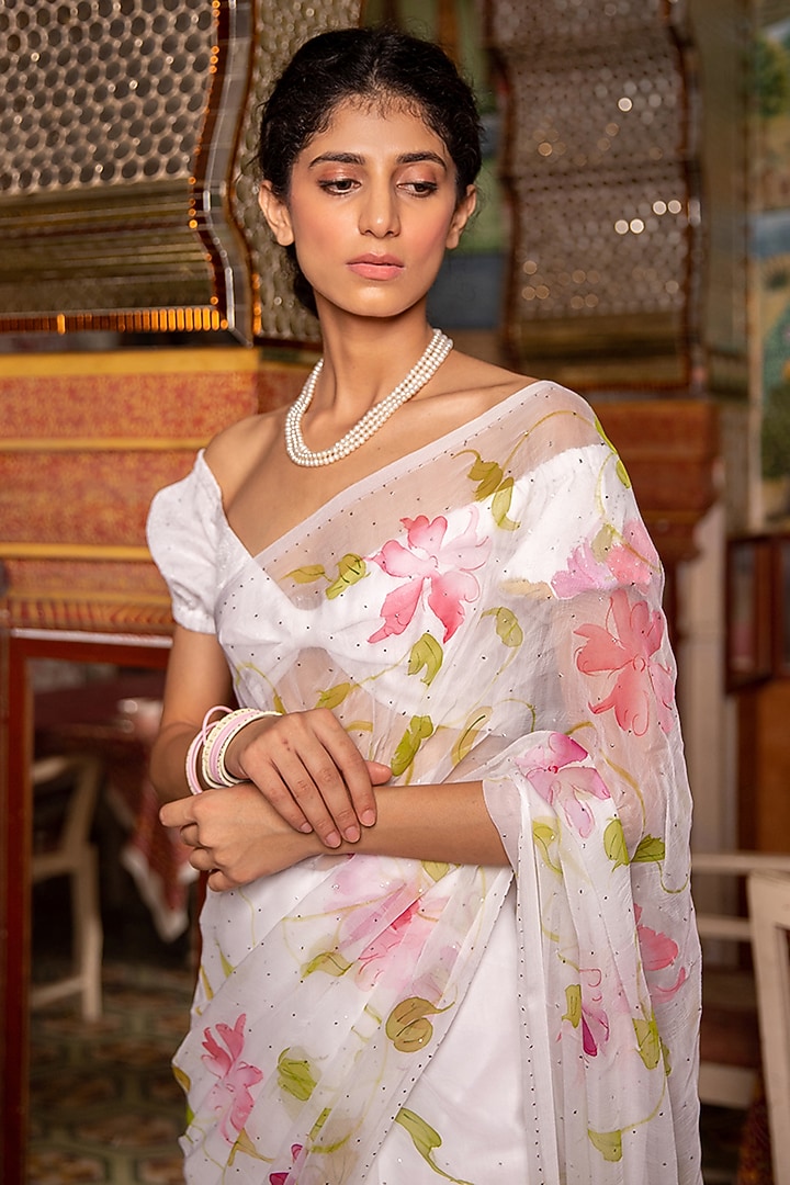 White Chiffon Floral Hand Painted Pre-Draped Party Wear Saree Set by Geroo Jaipur at Pernia's Pop Up Shop