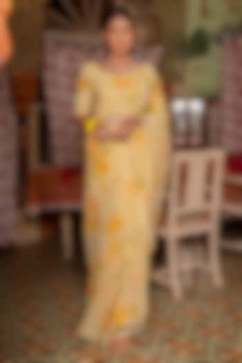 Yellow Chiffon Floral Hand Painted Party Wear Saree Set by Geroo Jaipur at Pernia's Pop Up Shop