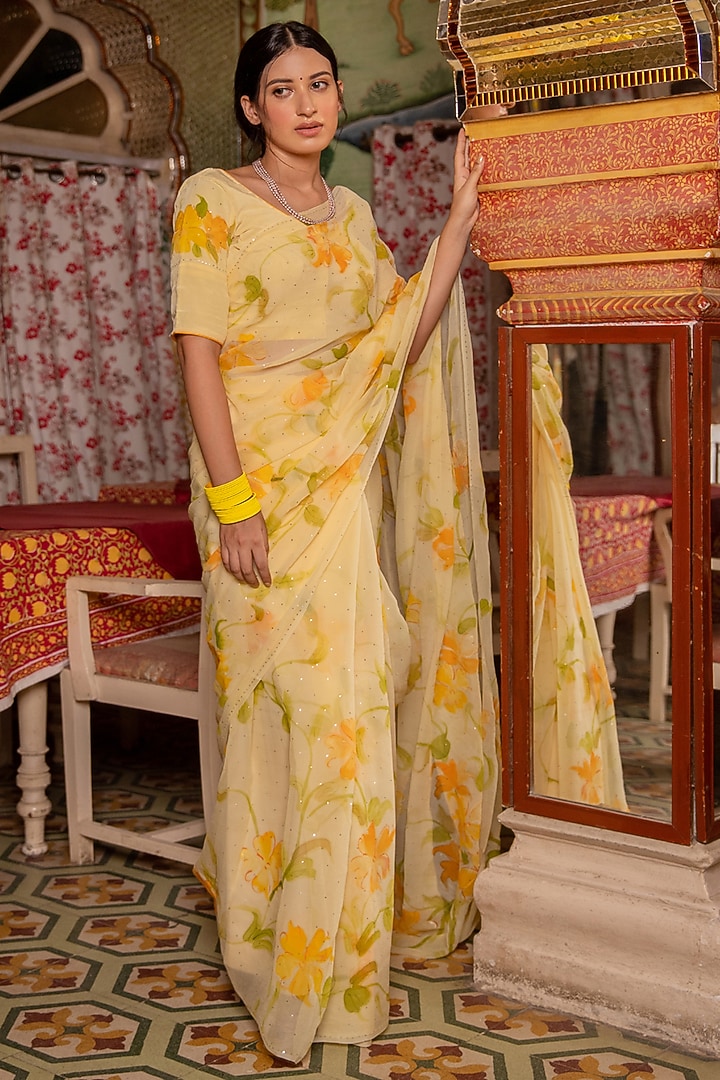 Yellow Chiffon Floral Hand Painted Pre-Draped Party Wear Saree Set by Geroo Jaipur at Pernia's Pop Up Shop