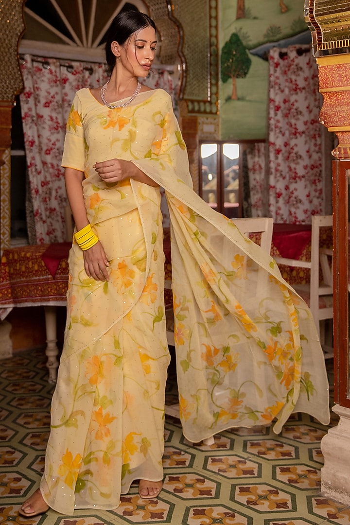 Yellow Chiffon Floral Hand Painted Pre-Draped Party Wear Saree Set by Geroo Jaipur at Pernia's Pop Up Shop