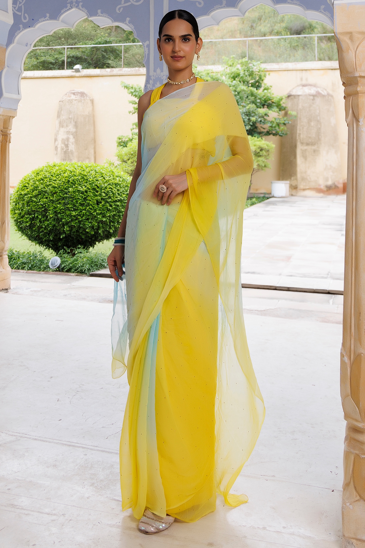 Geroo Jaipur Yellow & Blue Chiffon Mukaish Work
Pre-Draped Saree Set