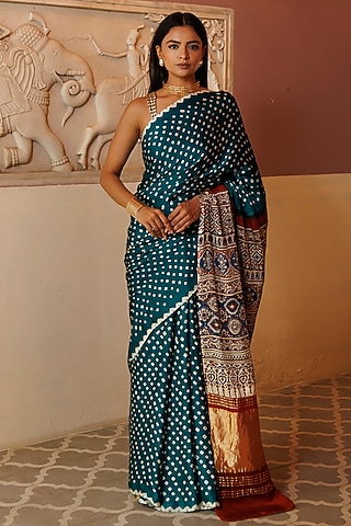Green & Red Bandhani Zari Modal Silk Hand Block Printed Saree Set by Geroo Jaipur