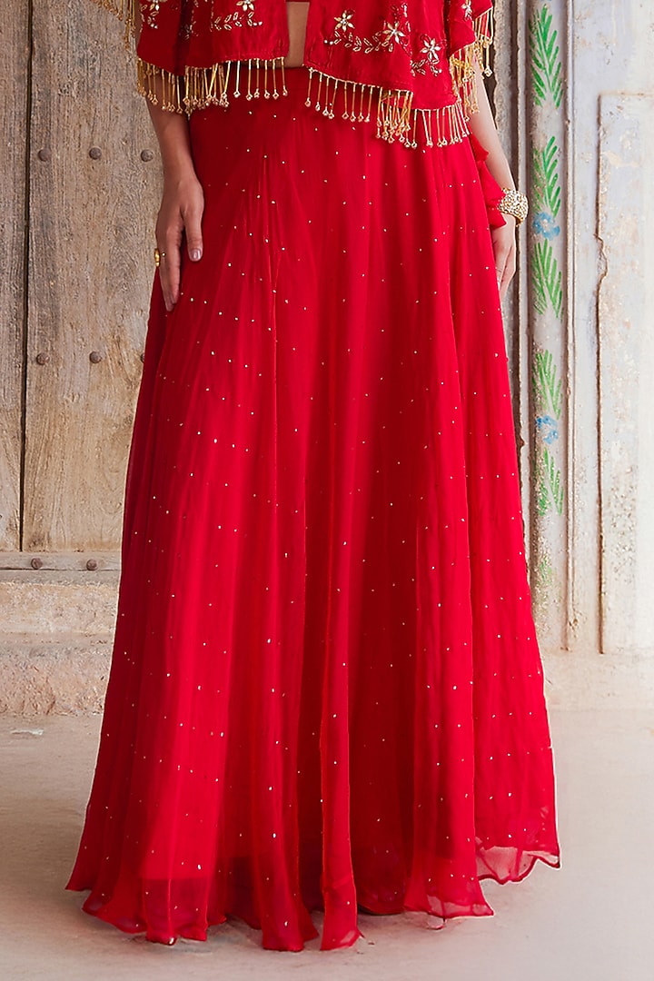 Red Soft Chiffon Wedding Lehenga Set by Geroo Jaipur at Pernia's Pop Up Shop