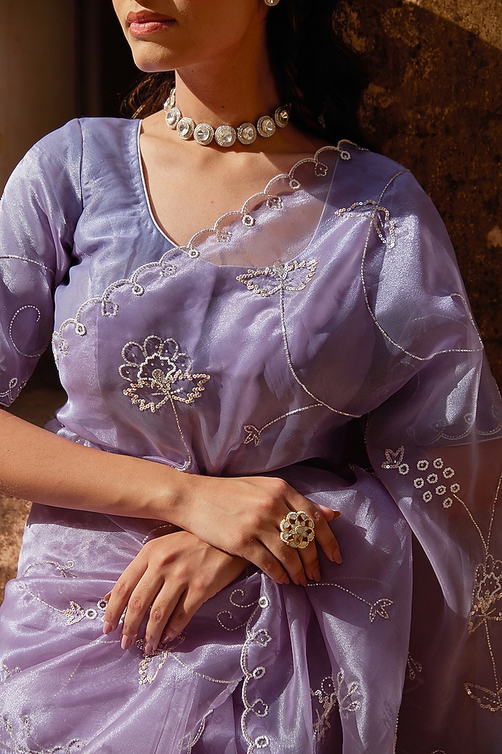 Mauve Tissue Hand Embroidered Wedding Saree Set by Geroo Jaipur at Pernia's Pop Up Shop
