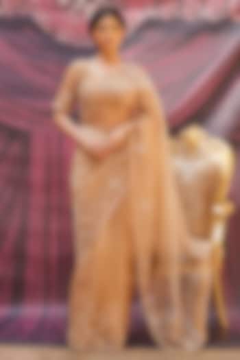 Champagne Gold Tissue Embroidered Wedding Saree Set by Geroo Jaipur at Pernia's Pop Up Shop