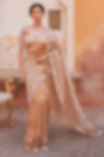 Antique Gold Tissue Embroidered Wedding Saree Set by Geroo Jaipur at Pernia's Pop Up Shop