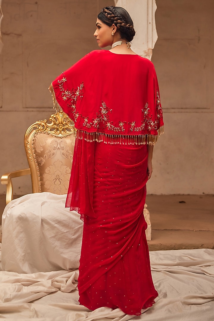 Red Chiffon Mukaish Work Jacket Wedding Saree Set by Geroo Jaipur at Pernia's Pop Up Shop