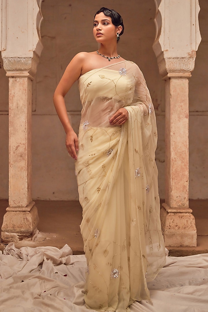 Off-White Chiffon Hand Embroidered Jacket Wedding Saree Set by Geroo Jaipur at Pernia's Pop Up Shop
