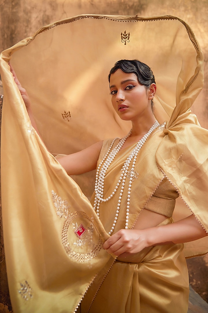 Golden Tissue Gota Patti Work Party Wear Saree Set by Geroo Jaipur at Pernia's Pop Up Shop