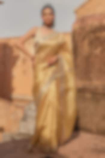 Golden Tissue Gota Patti & Pearl Work Wedding Saree Set by Geroo Jaipur at Pernia's Pop Up Shop