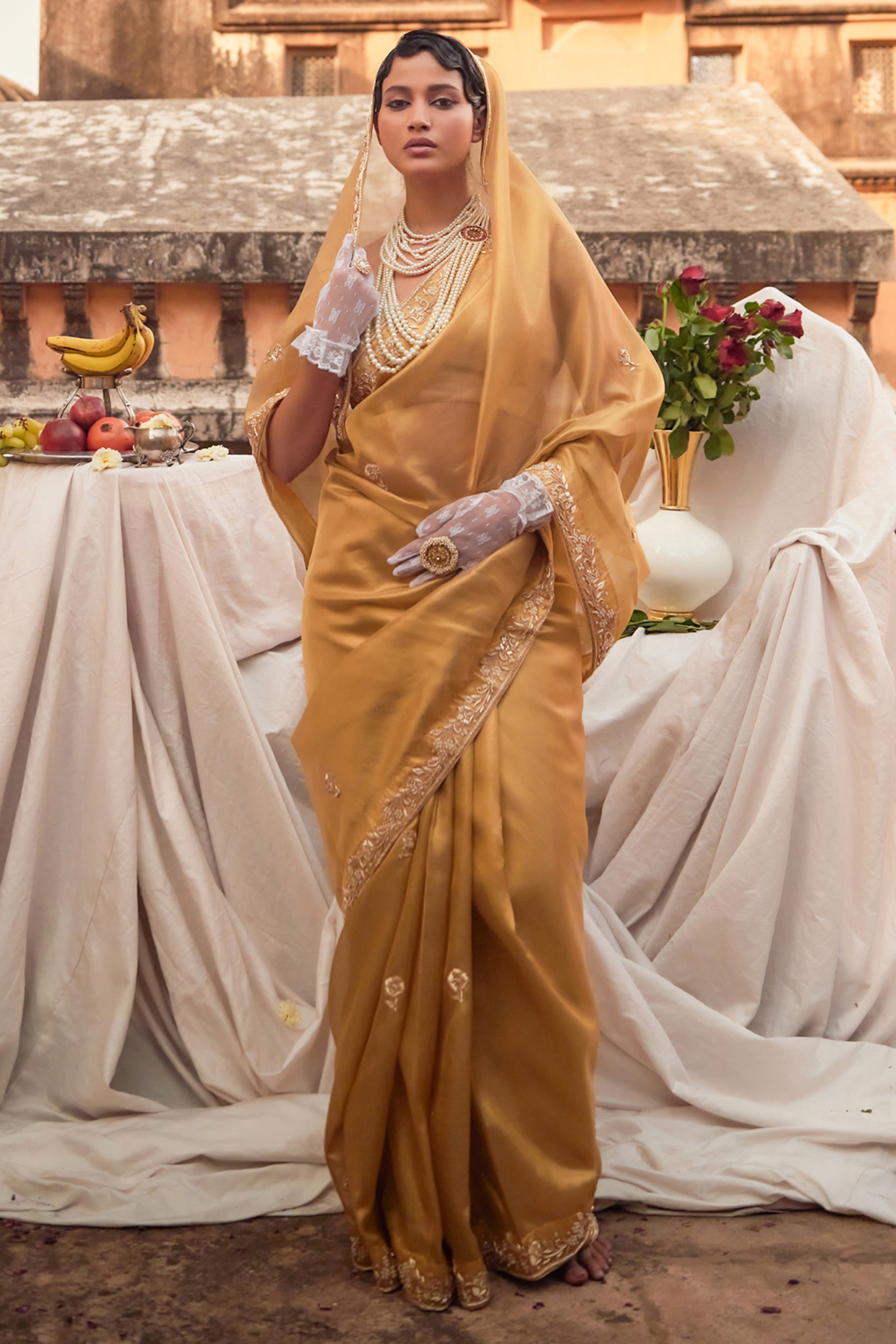 Golden Tissue Zardosi Work Wedding Saree Set by Geroo Jaipur at Pernia's Pop Up Shop