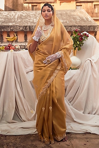 Golden Tissue Zardosi Work Saree Set by Geroo Jaipur