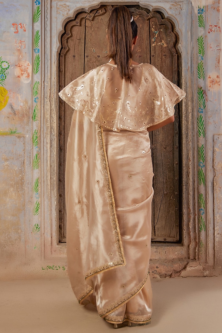 Gold Tissue Hand Embellished Jacket Reception Saree Set by Geroo Jaipur at Pernia's Pop Up Shop