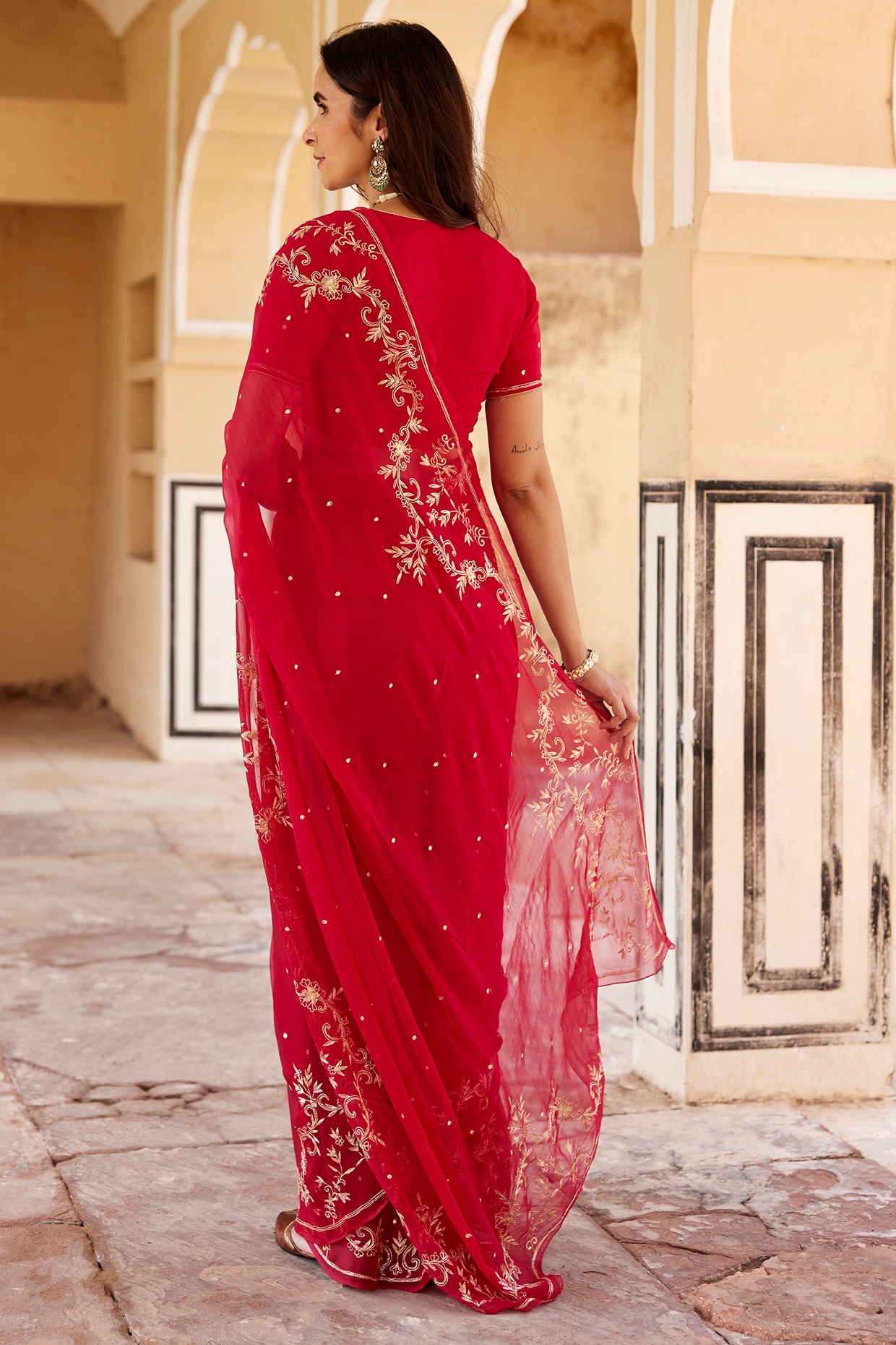 Geroo Jaipur Cherry pink hand dyed plain chiffon saree with jacquard blouse  - Geroo Jaipur - 4184232