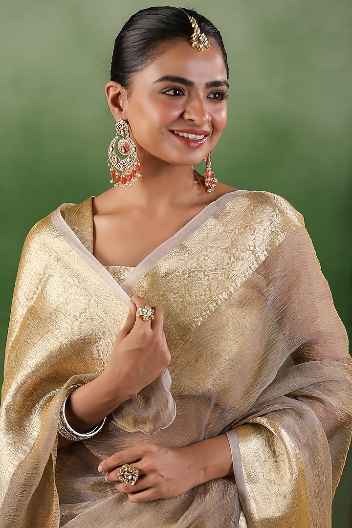 Beige Crushed Tissue Zari Embroidered Wedding Saree Set by Geroo Jaipur at Pernia's Pop Up Shop