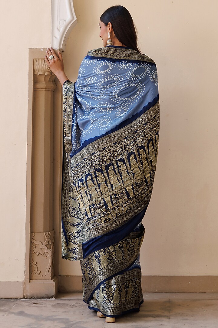 Grey Gajji Silk Printed & Zari Embroidered Wedding Saree Set by Geroo Jaipur at Pernia's Pop Up Shop