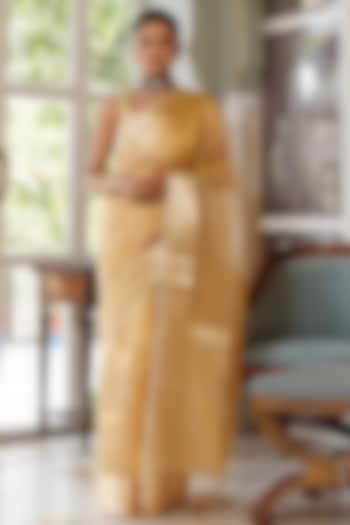 Golden Tissue Zari Work Banarasi Handwoven Wedding Saree Set by Geroo Jaipur at Pernia's Pop Up Shop