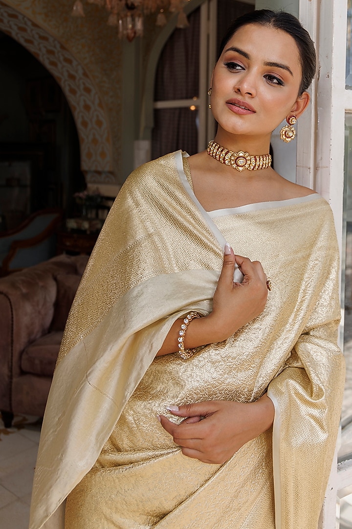 Golden Pure Banarasi Silk Zari Work Handwoven Wedding Saree Set by Geroo Jaipur at Pernia's Pop Up Shop