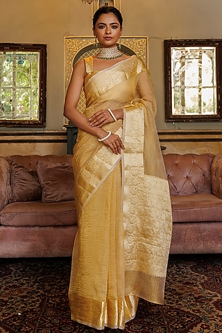Dark Gold Banarasi Tissue Crinkled Saree Set by Geroo Jaipur