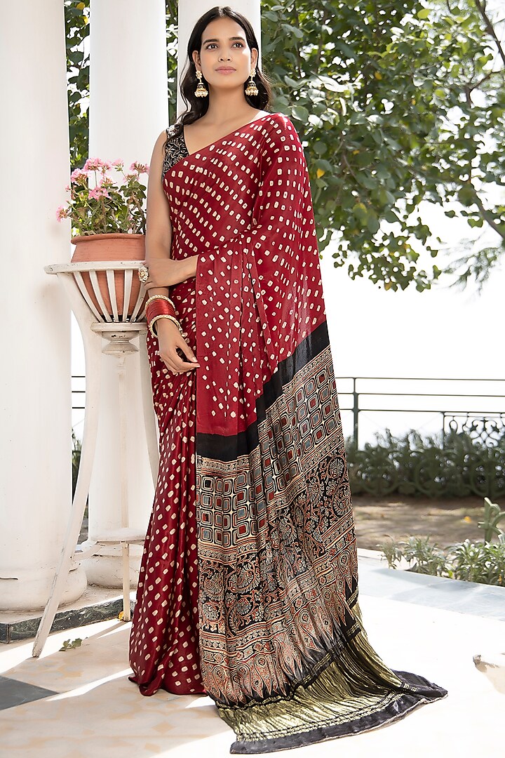 Red Handcrafted Saree Set With Print & Embroidery by Geroo Jaipur
