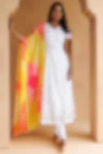 White Cotton Gota Work Anarkali Set by Geroo Jaipur at Pernia's Pop Up Shop