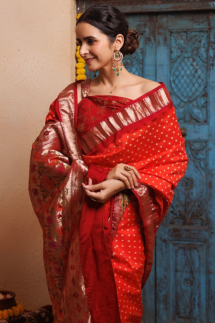 Maroon-Orange Zari Woven Bandhani Pure Silk Wedding Saree Set by Geroo Jaipur at Pernia's Pop Up Shop