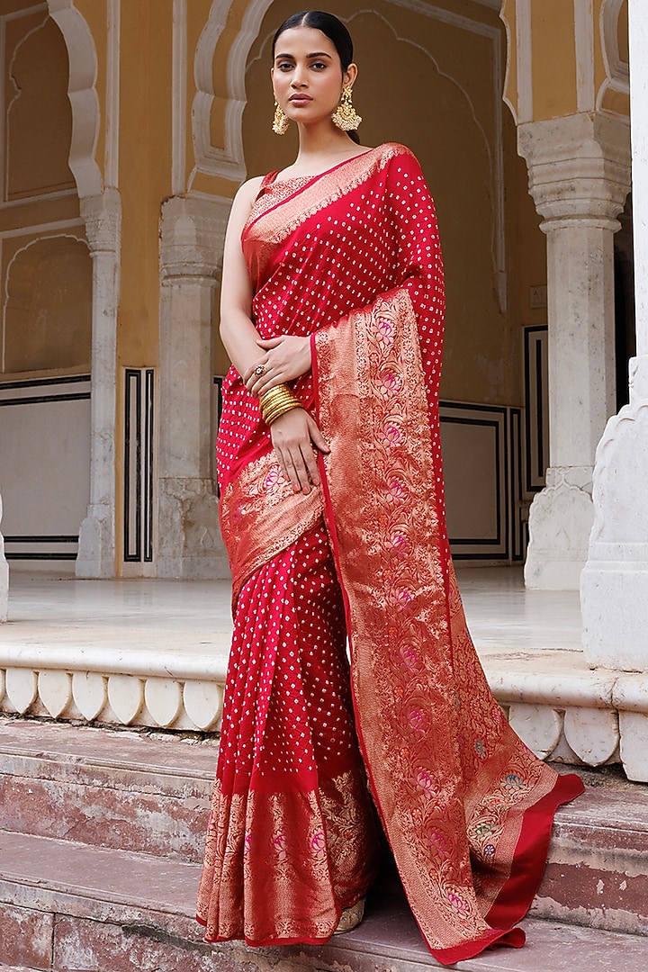 Red Traditional Pure Silk Bandhani Zari Work Wedding Saree Set by Geroo Jaipur at Pernia's Pop Up Shop