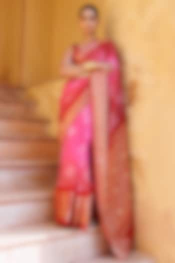 Red & Pink Gajji Silk Handwoven Bandhani Wedding Saree Set by Geroo Jaipur at Pernia's Pop Up Shop
