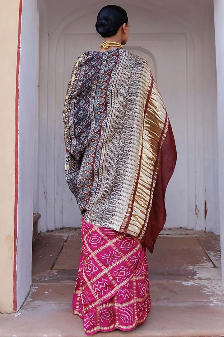Pink Gajji Silk Handwoven Ajrakh Bandhani Wedding Saree Set by Geroo Jaipur at Pernia's Pop Up Shop