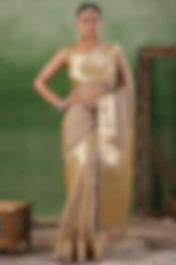 Beige Crushed Tissue Zari Wedding Saree Set by Geroo Jaipur at Pernia's Pop Up Shop