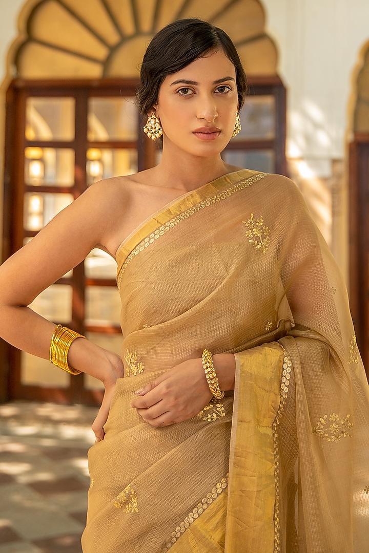 Beige Kota Silk Wedding Saree Set by Geroo Jaipur at Pernia's Pop Up Shop