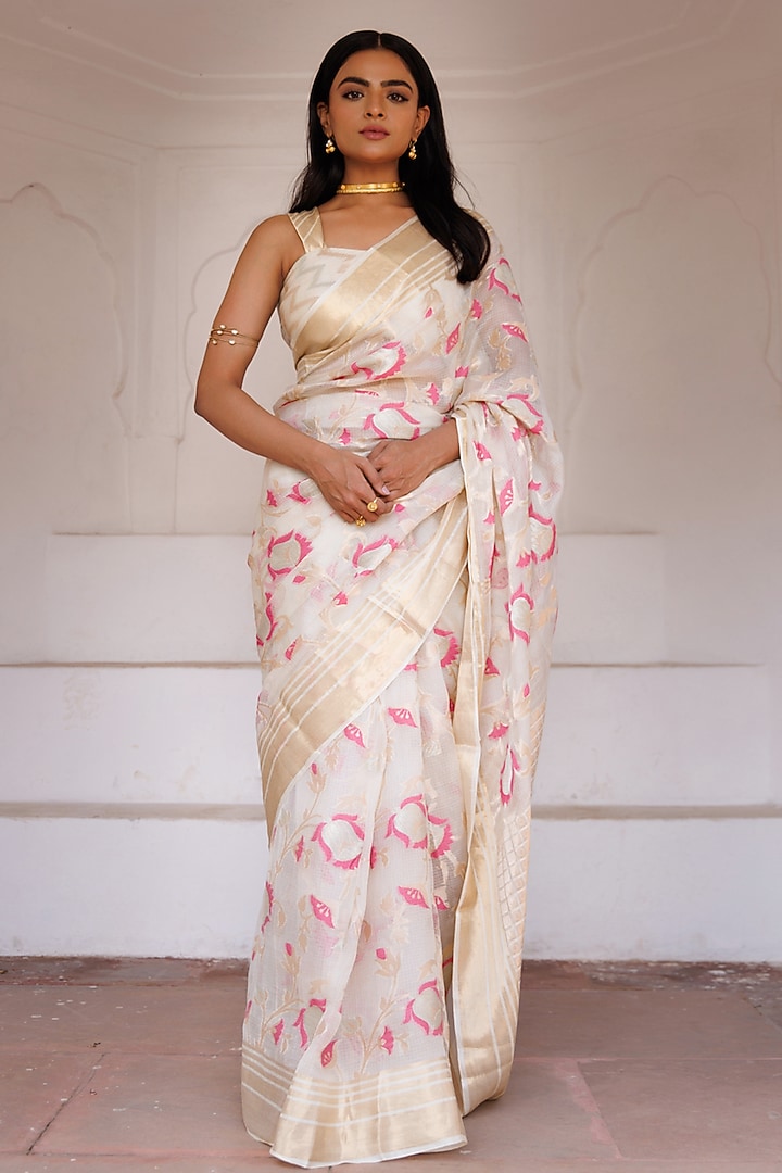 Off-White Kota Silk Gota Zari Work Wedding Saree Set by Geroo Jaipur at Pernia's Pop Up Shop